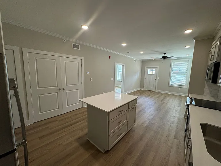1205 Pleasant Drive — Photo 10