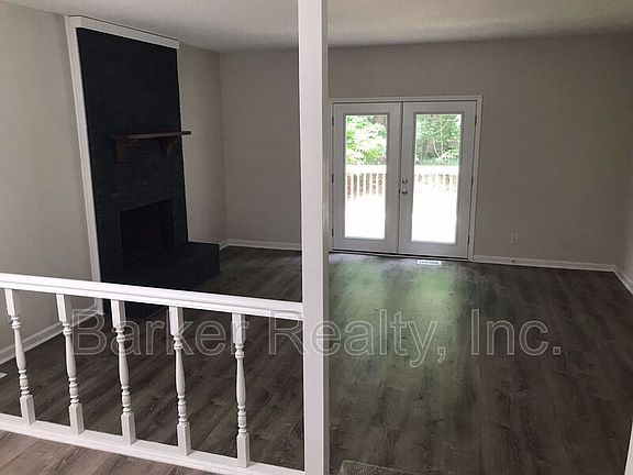 4th image of 4102 Arckelton Dr