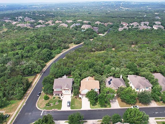 5th image of 11005 Cherisse Dr