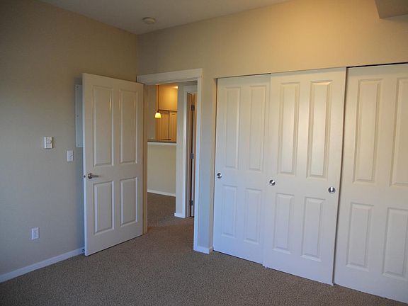 Large closet in the bedroom