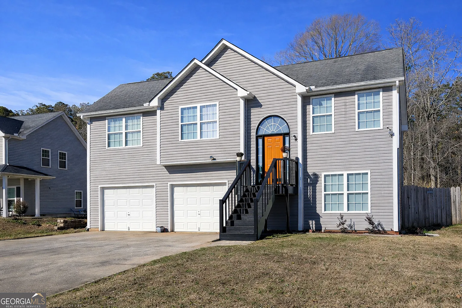 136 Margaret Way photo 1