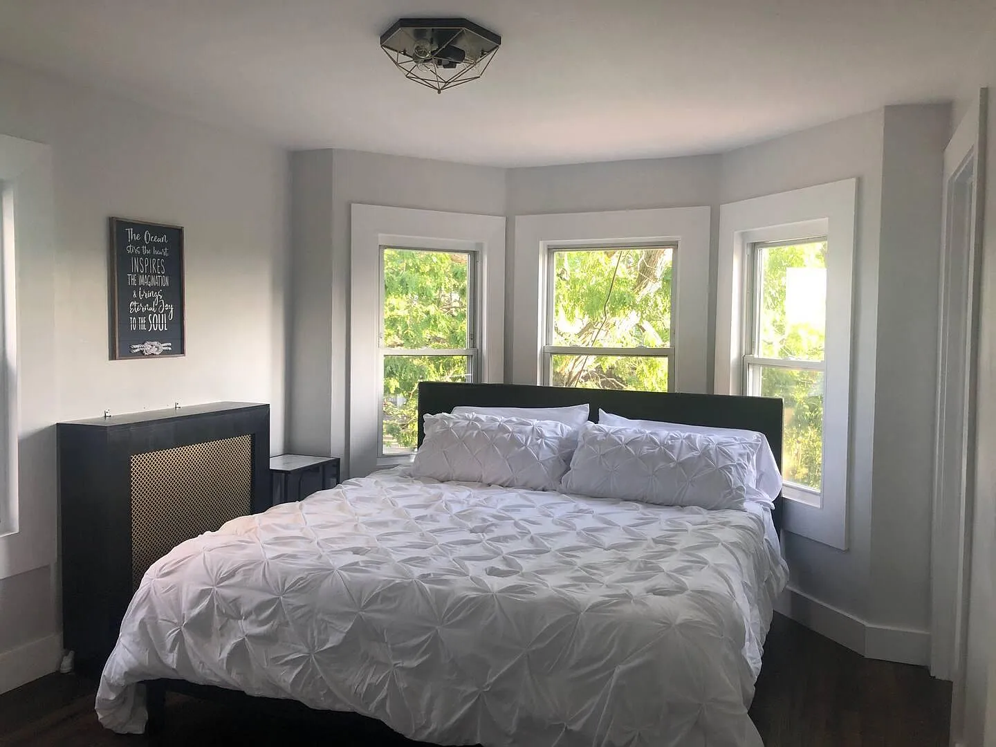 1 bed, 650 sqft, $1,995 — Photo 2
