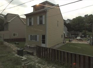 2618 Quarry St, Pittsburgh, PA 15210