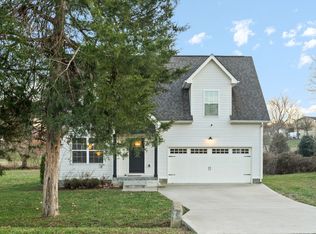 202 Mills Dr, Clarksville, TN 37042