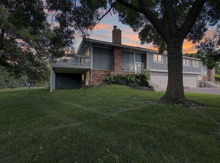 7592 Zinnia Way N, Maple Grove, MN 55311