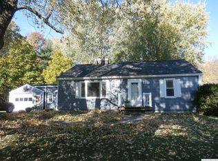 67 Old Ln, Hudson, NY 12534