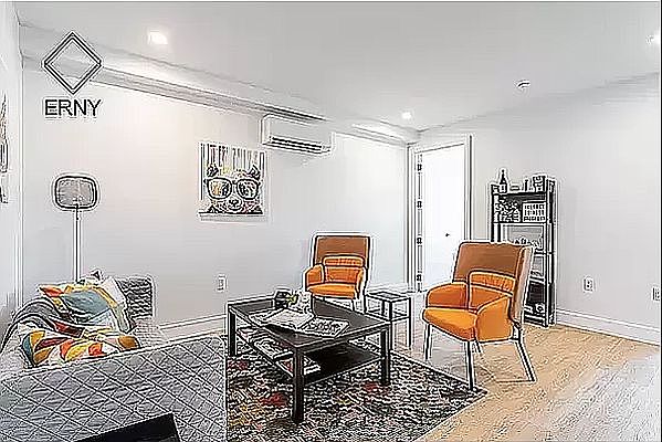 2nd image of 409 E 28th St #3R