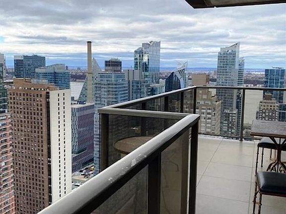 5th image of 161 W 61st St APT 36B