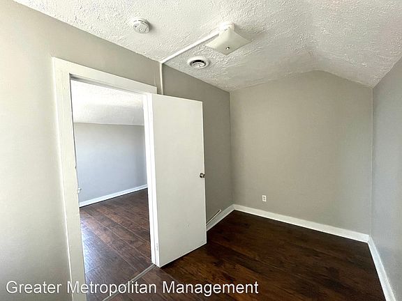 3rd image of 1982 W 54th St #10563636