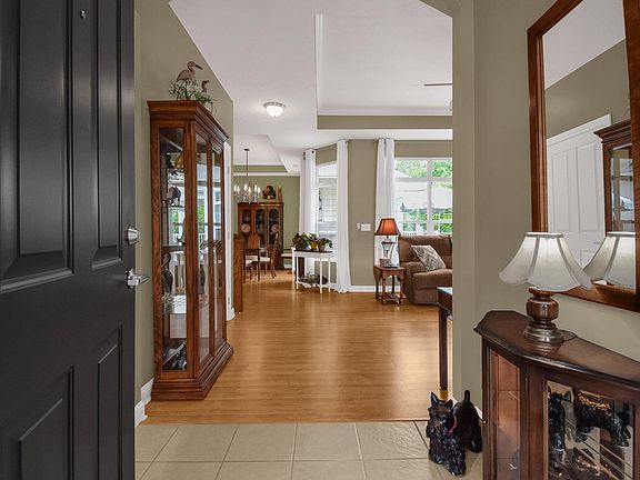 3rd image of 5486 Welbourne Pl #1