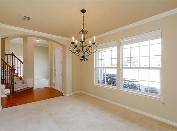 5th image of 14535 Holly Leaf Dr