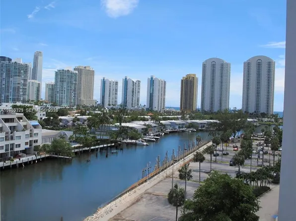 400 Kings Point Dr, Sunny Isles Beach, FL