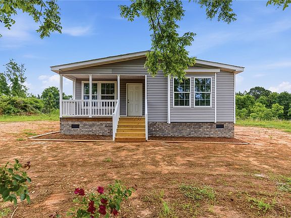 4th image of 37 Golden Acres Dr