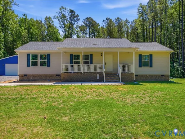 93 Faraway Rd, Saluda, VA 23149