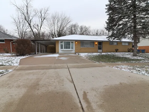 4912 Powell Rd, Dayton, OH 45424