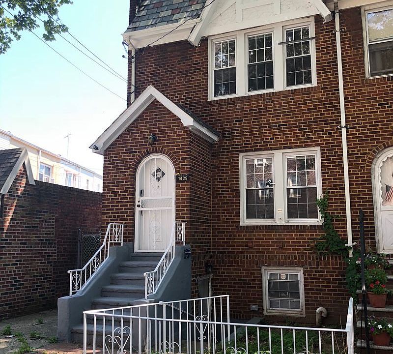 1st image of 1429 E 37th St