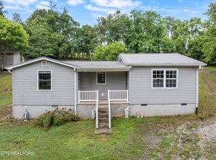1351 Bethlehem Rd, La Follette, TN 37766