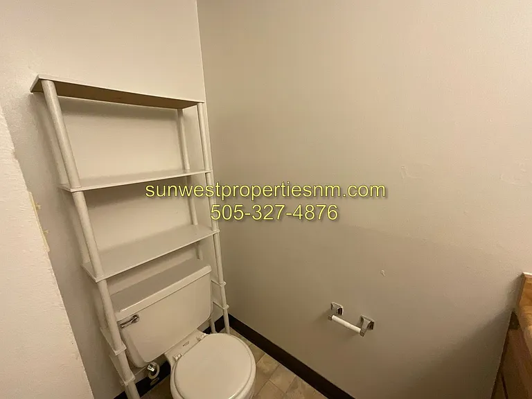 2303 N Tucker Ave — Photo 10