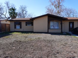 223 Michelle Dr, Converse, TX 78109