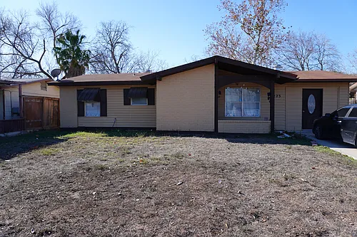 223 Michelle Dr Photo 1