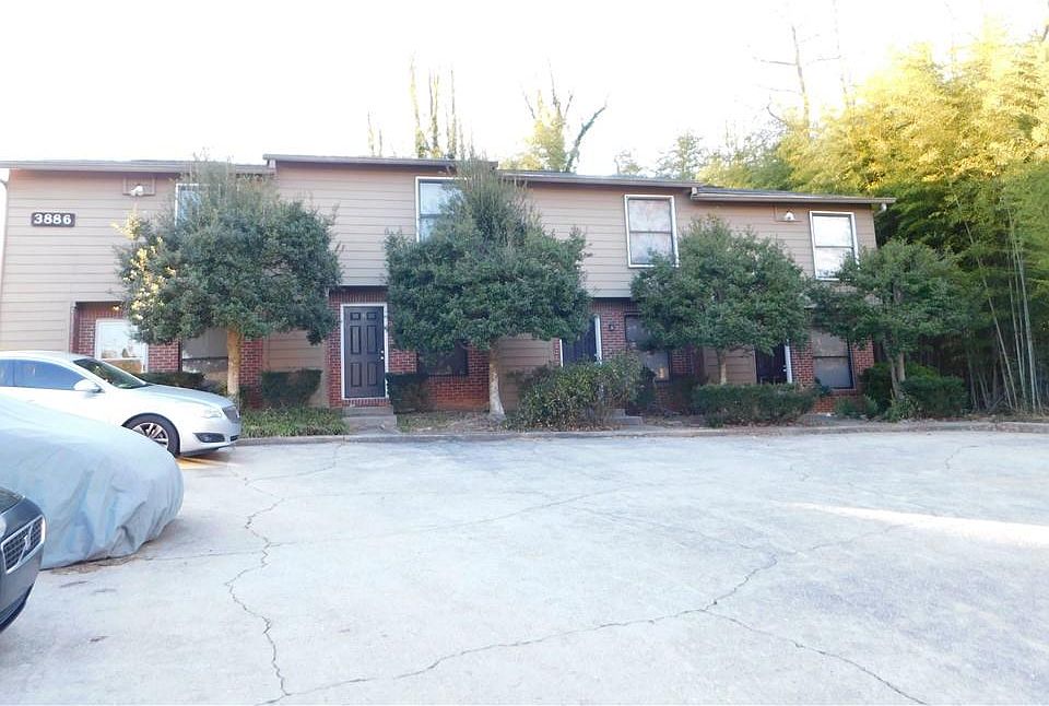 1st image of 3886 Moran Way