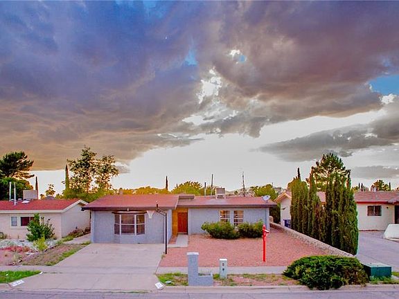 2nd image of 2421 Sea Palm Dr