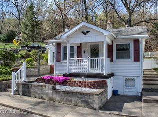 2017 W Independence St, Coal Township, PA 17866