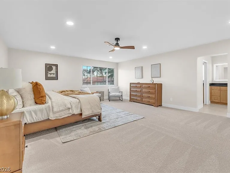 2868 Vista Del Sol Ave — Photo 43