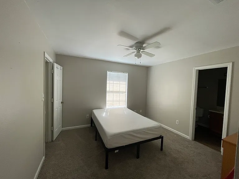 804 N Woodward Ave — Photo 11