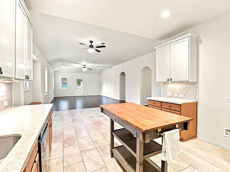 24418 Lakecrest Bend Dr — Photo 19