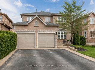 69 Kenwell Cres, Barrie, ON L4N0A3