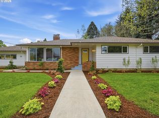 5640 NE Ainsworth St, Portland, OR 97218