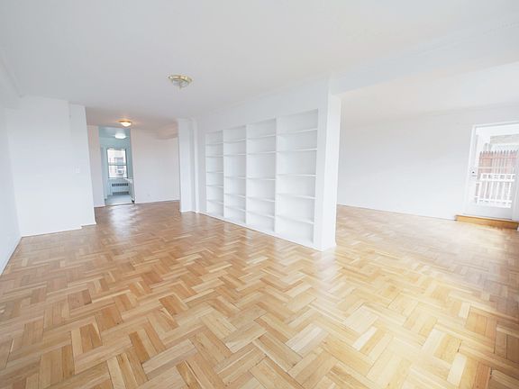 5th image of 110 E End Ave APT 12J