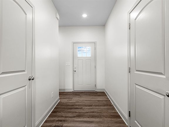 5th image of 1329 Rhythm Ln