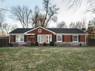 1712 Kennedy Rd, Shively, KY 40216