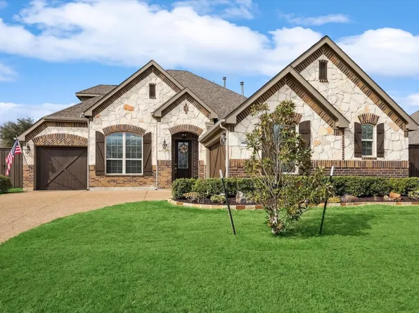 8817 Waters Ln, Rowlett, TX 75089