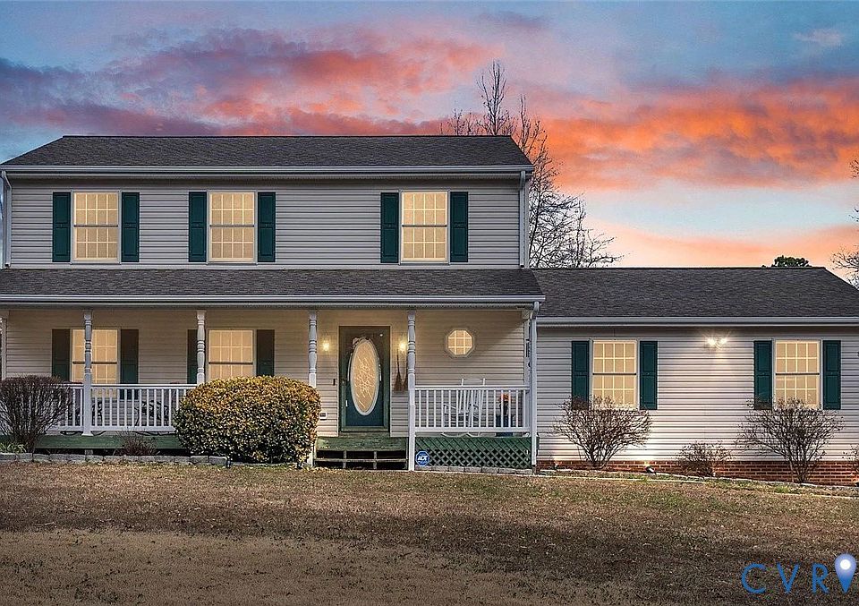 1st image of 8141 Oak Wood Dr