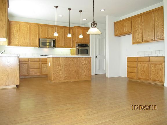 Kitchen and eat-in area