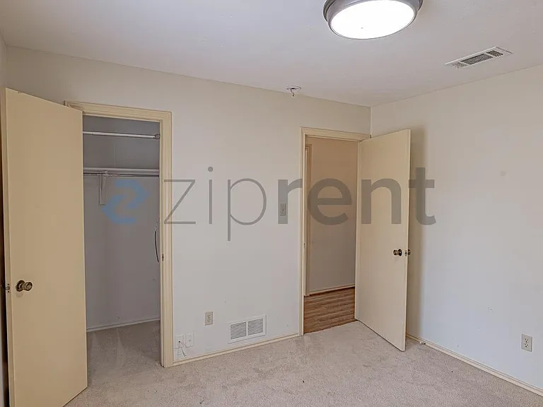 10 Cypress Ct — Photo 17