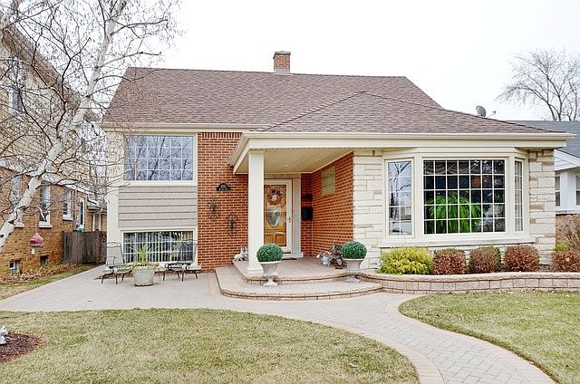1st image of 8251 N Kolmar Ave