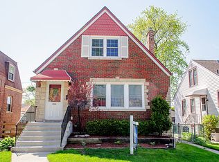 9312 S Utica Ave, Evergreen Park, IL 60805