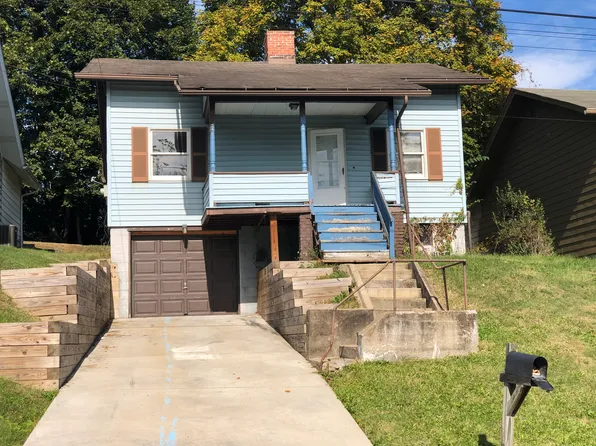 118 Newfield Dr, Verona, PA 15147