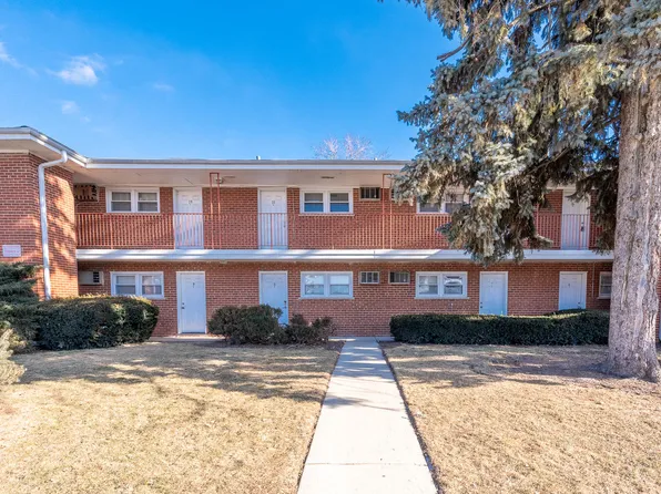 1101 Holiday Ln APT 16, Des Plaines, IL 60016