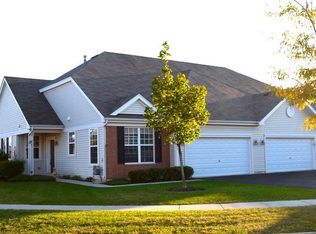 2201 Tremont Ln, Joliet, IL 60431