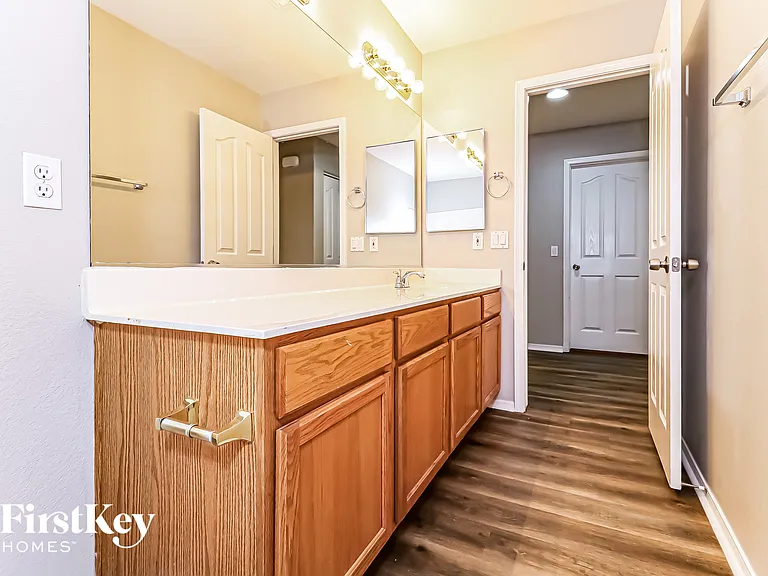 16032 N 159th Ln — Photo 13