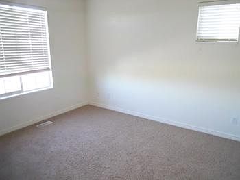 5th image of 1307 N Cattail Dr