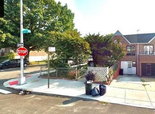 24-01 92nd St, Flushing, NY 11369