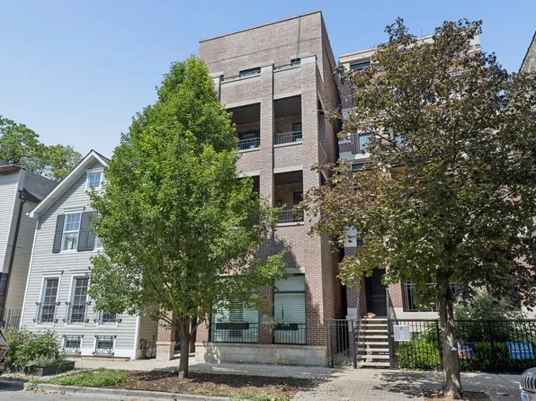 1320 W Wrightwood Ave #3, Chicago, IL 60614