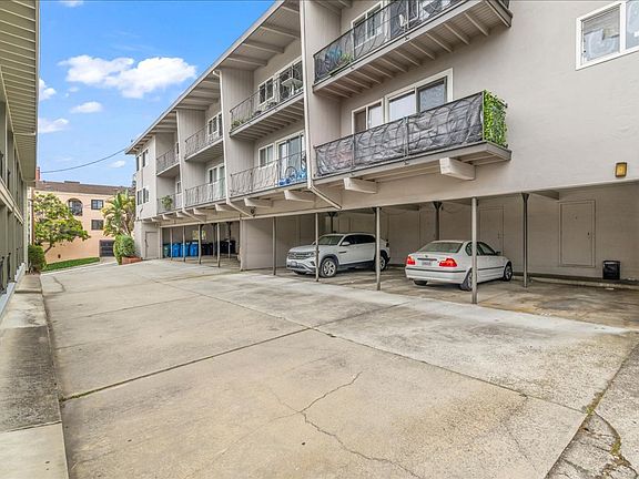 5th image of 1665 6th Ave #4