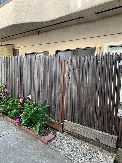 1st image of 119 Highland Ave APT A